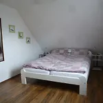 As Bi Uns To Huus Apartmán *
