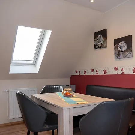 As Bi Uns To Huus Apartmán